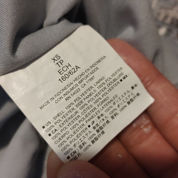 NWOT Old Navy Active Mesh Shorts - Picture 4 of 4